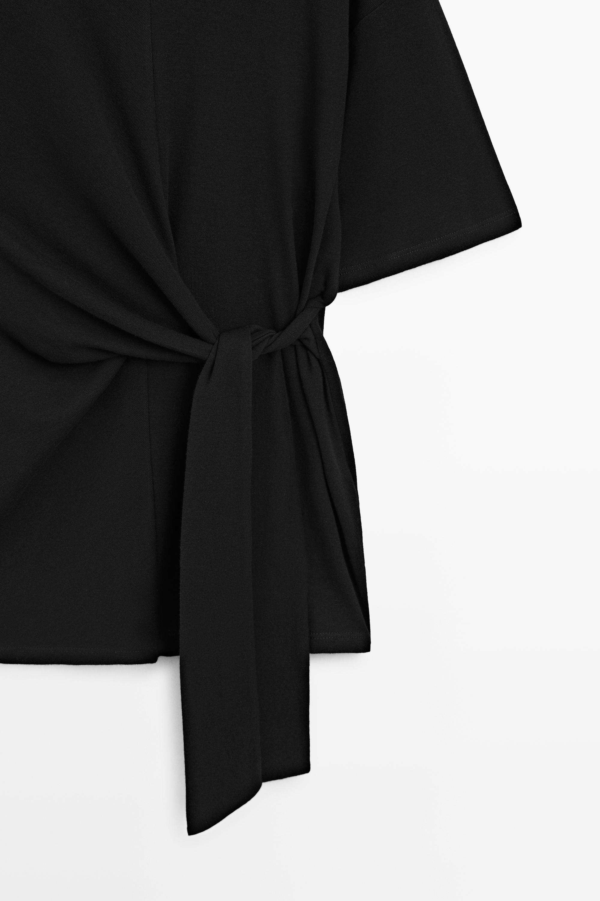 Short sleeve T-shirt with tie detail